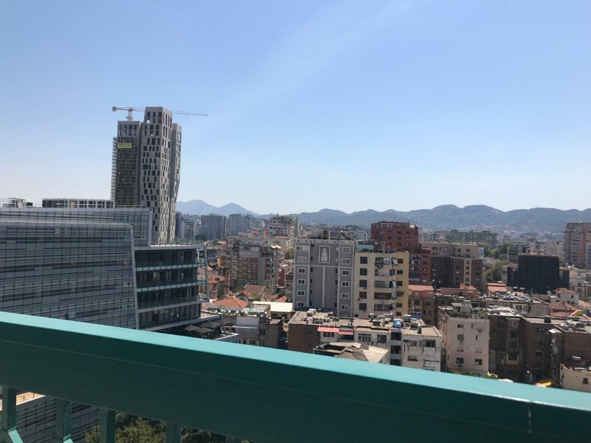 Sun Tower-Center Of Tirana Διαμέρισμα Εξωτερικό φωτογραφία